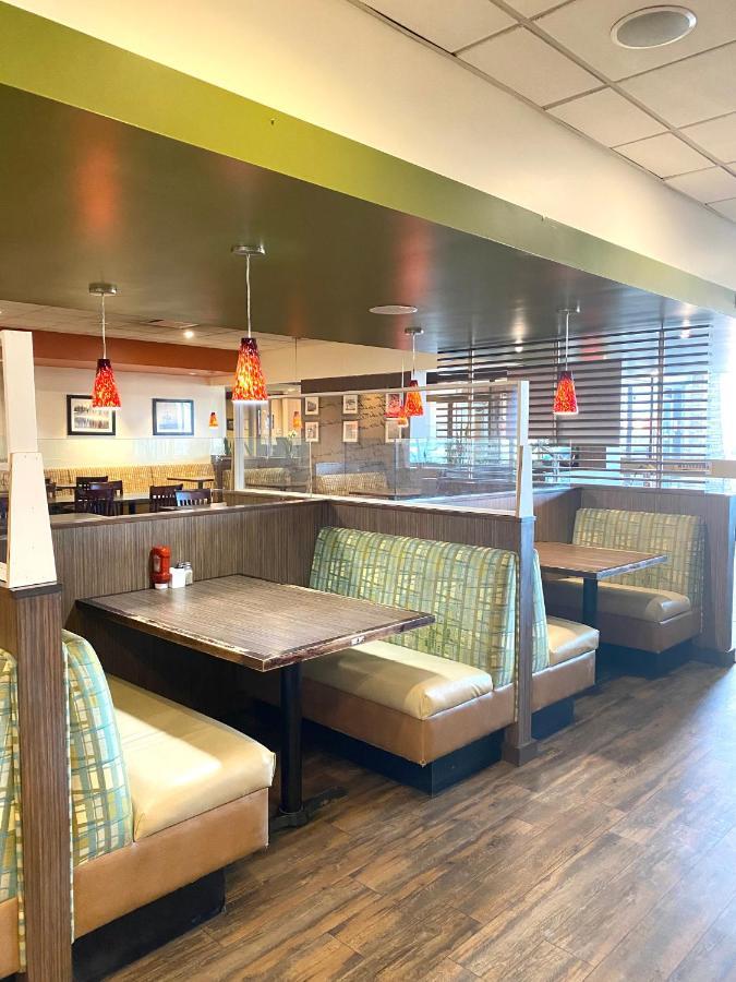 The George Dawson & Conference Centre Inn Dawson Creek